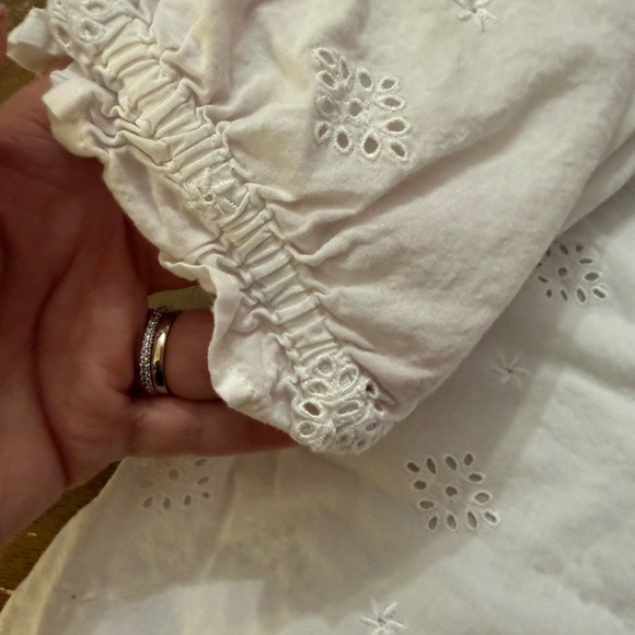 Gap Puff Sleeve Eyelet Blouse - Picture 5 of 16